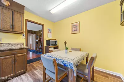 102 Greenbriar Drive, Jacksonville, NC 28546 - Photo 13