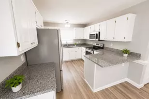327 Johnson Ln, Winterville, NC 28590 - Photo 5