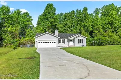 130 Nicole Court, Jacksonville, NC 28540 - Photo 3