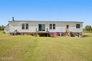 233 Baysden Pond Rd, Chinquapin, NC 28521 - Photo 33