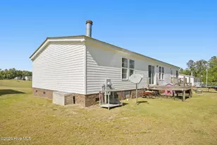 233 Baysden Pond Rd, Chinquapin, NC 28521 - Photo 31