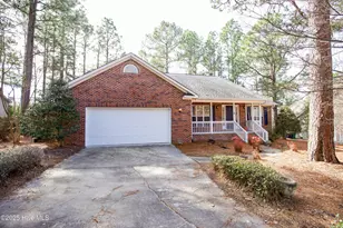 8 Moore Dr, Pinehurst, NC 28374 - Photo 1