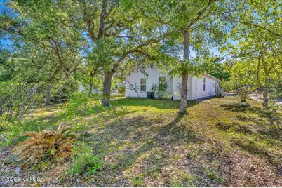 101 NE 52nd Street, Oak Island, NC 28465 - Photo 31