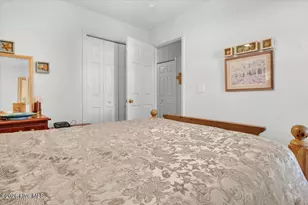 101 NE 52nd St, Oak Island, NC 28465 - Photo 23