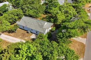 101 NE 52nd St, Oak Island, NC 28465 - Photo 47