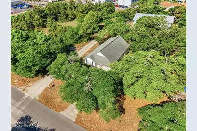 101 NE 52nd Street, Oak Island, NC 28465 - Photo 43