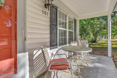 101 NE 52nd Street, Oak Island, NC 28465 - Photo 3