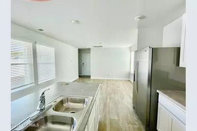 1025 Course Lane, Surf City, NC 28445 - Photo 5