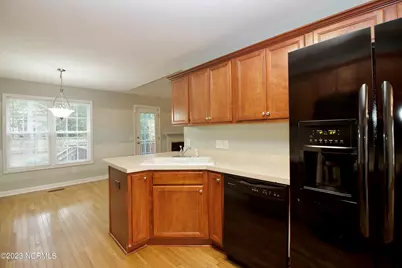 129 Lori Lane, Aberdeen, NC 28315 - Photo 9