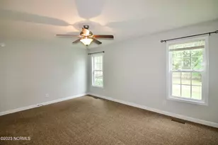 129 Lori Ln, Aberdeen, NC 28315 - Photo 25