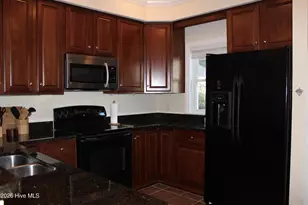 254 E Delaware Ave, Southern Pines, NC 28387 - Photo 5