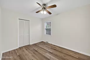 604 Augusta Ave, Carolina Beach, NC 28428 - Photo 23