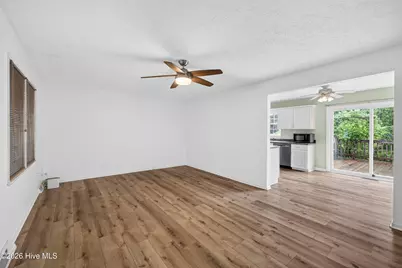 604 Augusta Avenue, Carolina Beach, NC 28428 - Photo 5