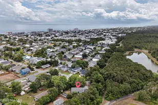 604 Augusta Ave, Carolina Beach, NC 28428 - Photo 5