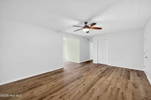 604 Augusta Ave, Carolina Beach, NC 28428 - Photo 9