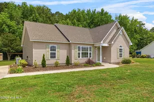 105 Henry Giddeons Dr, Teachey, NC 28464 - Photo 3