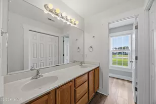 105 Henry Giddeons Dr, Teachey, NC 28464 - Photo 17