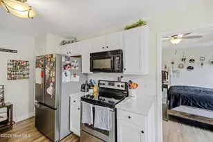 104 Van Riggs Rd, Hubert, NC 28539 - Photo 11