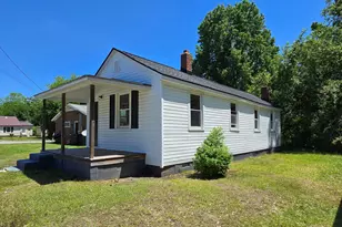 1903 S Pitt St, Greenville, NC 27834 - Photo 3
