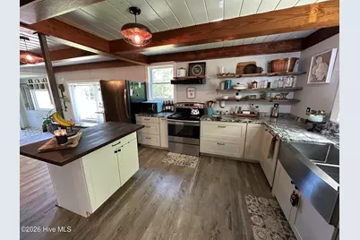17060 Saint Johns Church Road, Laurel Hill, NC 28351 - Photo 5