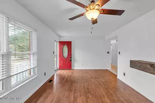 203 Pineview Rd, Jacksonville, NC 28546 - Photo 5