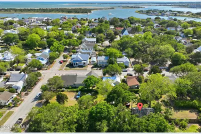 307 Orange Street, Beaufort, NC 28516 - Photo 1