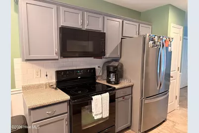 145 Broadleaf Drive, Jacksonville, NC 28546 - Photo 9