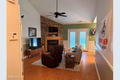 145 Broadleaf Drive, Jacksonville, NC 28546 - Photo 3