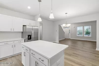218 Chateau Drive, New Bern, NC 28560 - Photo 7