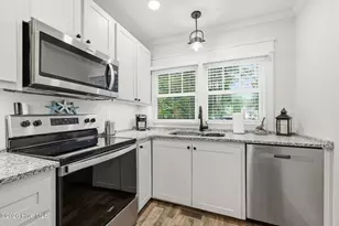 307 Orange St, Beaufort, NC 28516 - Photo 9