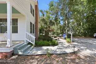 307 Orange St, Beaufort, NC 28516 - Photo 31