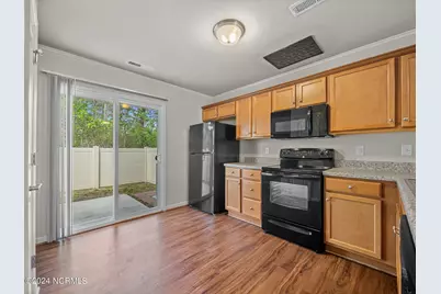 401 Sullivan Loop Road, Midway Park, NC 28544 - Photo 5