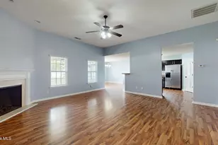 600 Rockland Dr, Greenville, NC 27858 - Photo 5