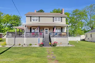 76 2nd St, Vandemere, NC 28587 - Photo 1