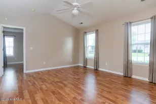 2716 Valor Dr, Wilmington, NC 28411 - Photo 3