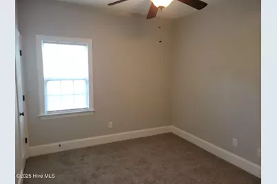 2321 Dovedale Drive #B, Greenville, NC 27834 - Photo 9