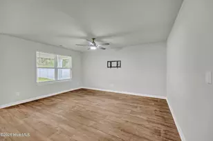 668 Buckeye Rd NE, Leland, NC 28451 - Photo 5