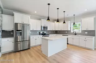 101 Kings Harbor Dr, Holly Ridge, NC 28445 - Photo 21