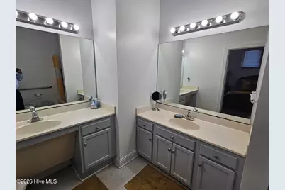 1017 S 8th Street, Wilmington, NC 28401 - Photo 9