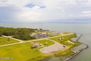 580 Gillikin Rd, Beaufort, NC 28516 - Photo 5