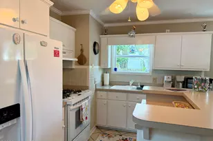 2807 Arendell St, Morehead City, NC 28557 - Photo 9
