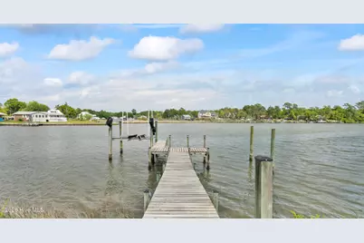 1037 Meridian Drive, Sneads Ferry, NC 28460 - Photo 3