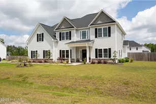 204 W Broughton Ln, Rocky Point, NC 28457 - Photo 3