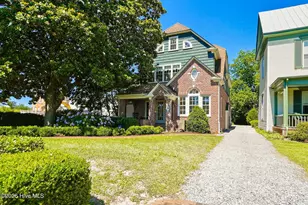 411 E Front St, New Bern, NC 28560 - Photo 1