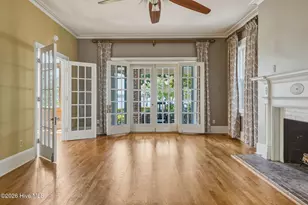 411 E Front St, New Bern, NC 28560 - Photo 17