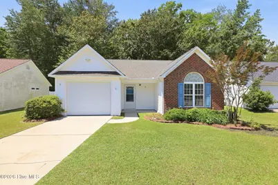 3907 Elizabeth Avenue, New Bern, NC 28562 - Photo 1