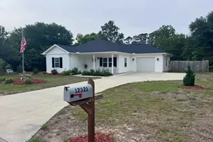 12321 Mallard Creek Dr, Laurinburg, NC 28352 - Photo 17