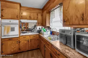550 S 5th St, Aurora, NC 27806 - Photo 9