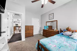 4201 Needmore Rd, Turkey, NC 28393 - Photo 15