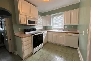 115 Jean Cir, Jacksonville, NC 28540 - Photo 9
